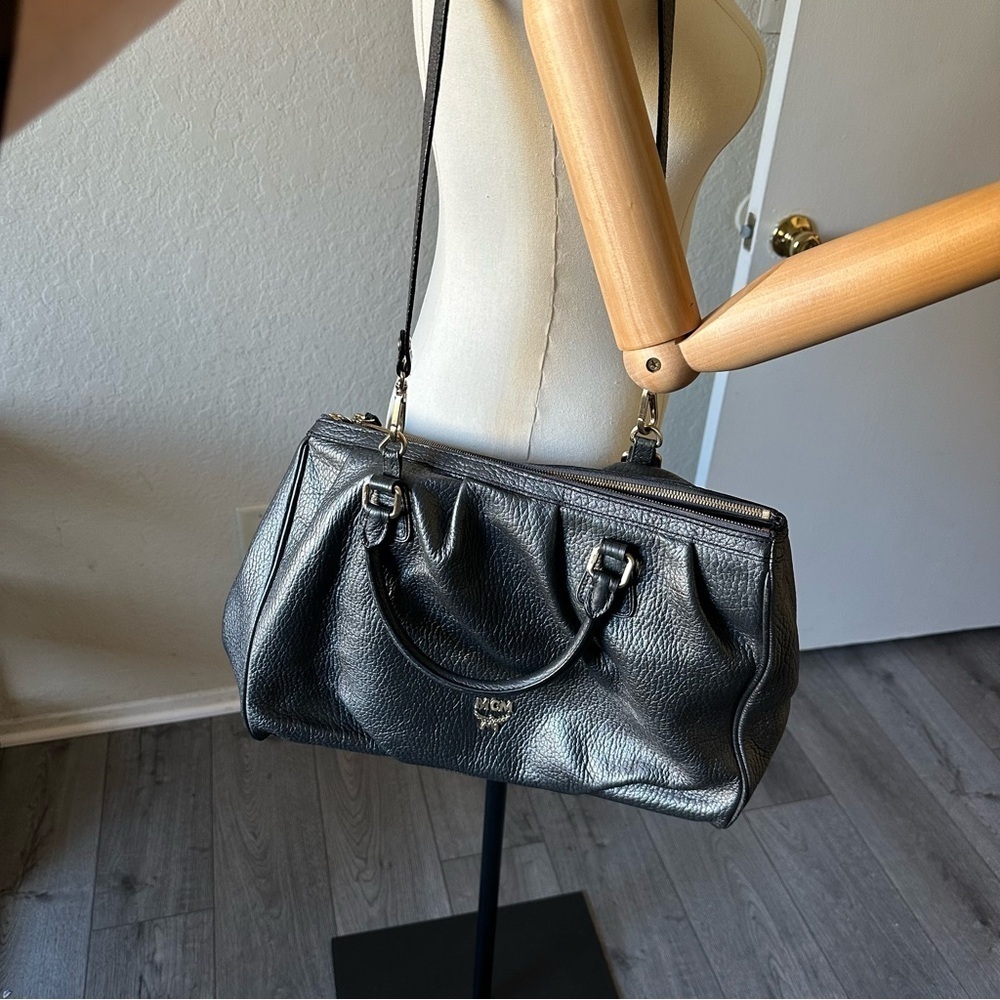 💎MCM METALLIC SILVER 2 WAY BAG💎 - Picture 16 of 16